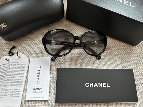 100 authentic chanel - 100%authentic,
