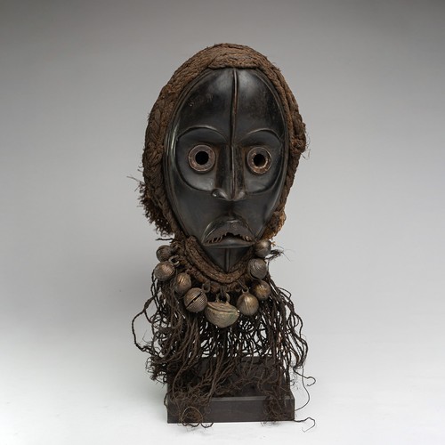 0712 masque dan - 0712, avec