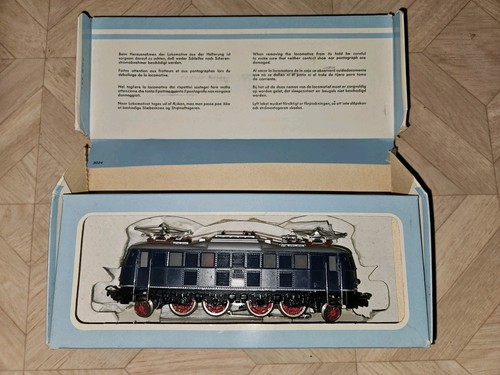 Märklin 3024 locomotive - märklin, h0