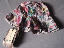 CHAPEAU FLEURS IKKS NEUF KDO