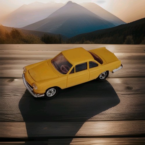 Minialuxe siata auto 1500 - minialuxe,