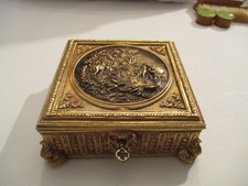 Coffret à bijoux en bronze