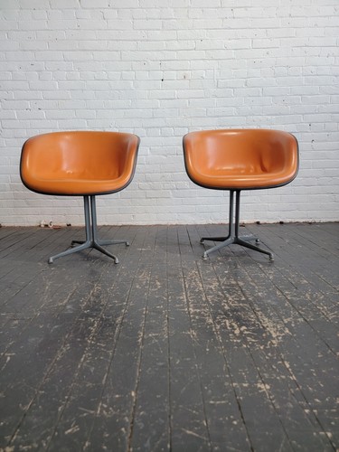 Eames fonda chairs - eames, pair