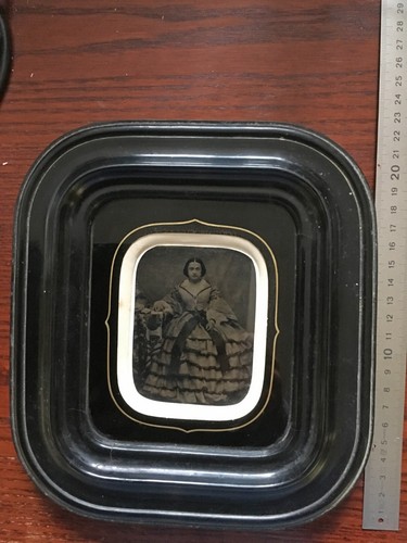 Ambrotype femme en robe - -,