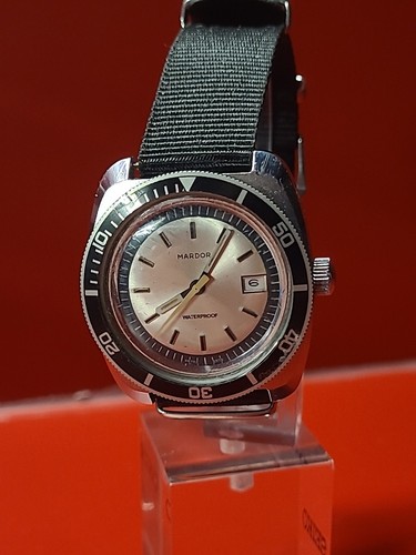 Belle montre plongée - plongée, homme