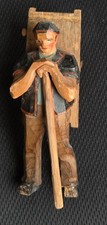 Sculpture rustique  colporteur