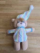 Teddy Beddy #1405 Fisher Price 44cm vintage, ours avec pyjama arc-en-ciel et