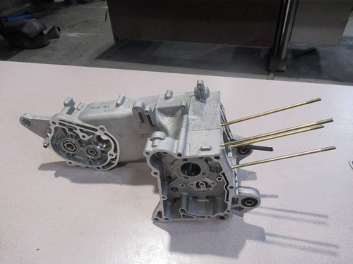 Carter moteur sym - moteur, mio