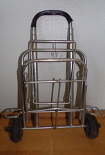 Ancien Chariot de transport