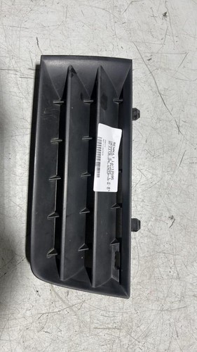Grille calandre gauche - grille,