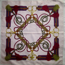 -LONGCHAMP foulard en soie  vintage  66x68 cm