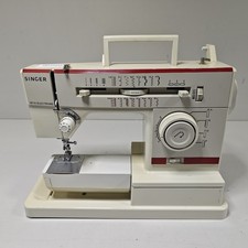 Machine À Coudre Électronique Singer 8618 - Pour Pièces Ou Réparation