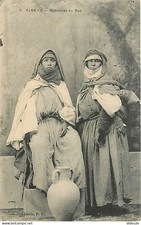 Algérie - Bédouines du Sud - Animée - Oblitération ronde de 1912 - CPA - Voir Sc