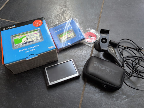 Gps nomade garmin nüvi 250w - garmin,