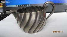 PICHET VERSEUR EN METAL ARGENTE LAIT OU CREME