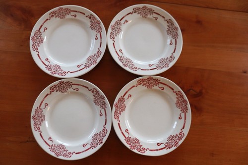 Assiettes plates anciennes