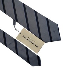Cravate Burberry grise rayée