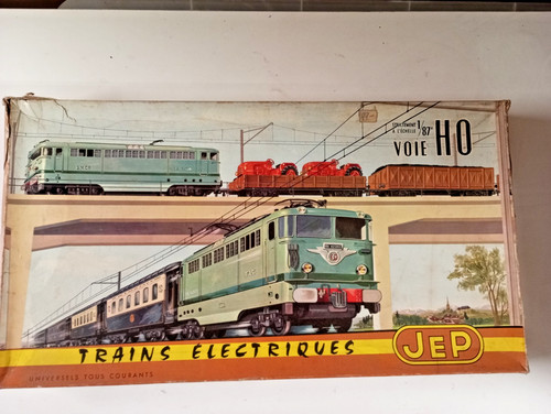 Neuf coffret paris - , lille