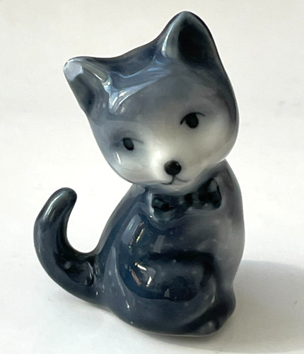 Figurine grande fève - ou, chat
