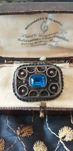 Ancienne broche pendentif