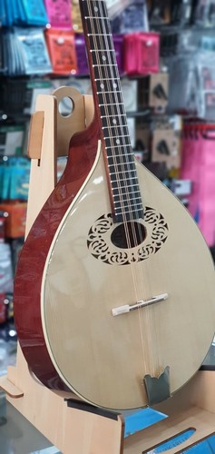 Octave mandolin short - mandolin,, scale