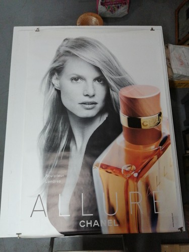Ancienne affiche publicitaire
