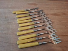 Fourchettes huitre - fourchettes, a