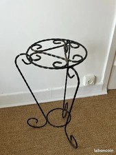 Petite sellette en fer