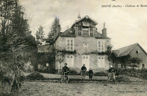 Carte aigne château roland - château,
