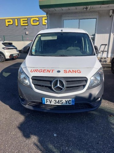 Optique avant principal gauche