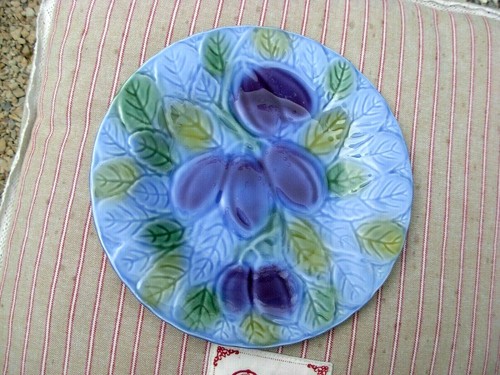 Assiette barbotine ancienne - ,