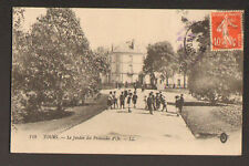 TOURS : JEUX D'ENFANTS & KIOSQUE ,JARDIN PREBENDES D'OE