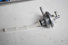 Robinet essence a depression