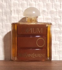 Extrait de Parfum Opium d'Yves Saint Laurent 3,5 ml. Plein. Très bon état