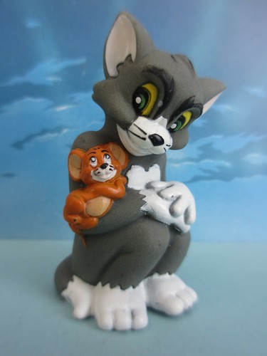 Figurine collection tom - de, et