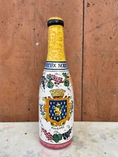 Bouteille Auxerre en terre cuite