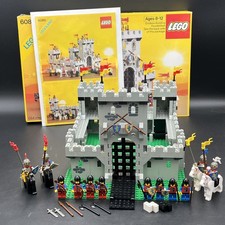 Vintage LEGO Set 6080, King's