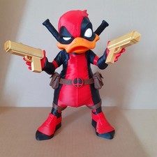 Deadpool Daffy Figurine Unique