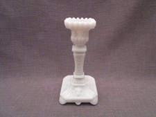 Bougeoir ancien en opaline de