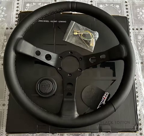 Volant momo black édition - volant,