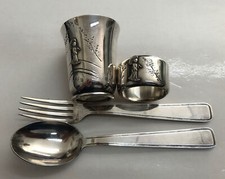 LOT D’OBJETS METAL ARGENTE BAPTEME SUJETS JAPONNAIS REF65790