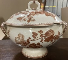 Soupière Groseilles Sarreguemines Ancien Faïence Vaisselle Blanche Usure