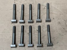 Lot de 10 T de bridage -