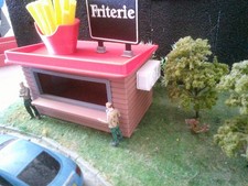 compatible Scalextric carrera,Ninco1/32 lot figurines cabane a frites