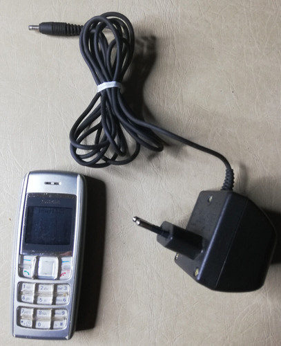 Téléphone mobile nokia 1600 - téléphone,