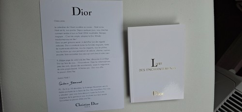 Petit livre des - «,
