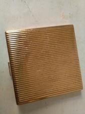 POUDRIER OR OU METAL DORE STYLE ARDECO POWDER BOX MODE POUDRE SANS GLACE 1930