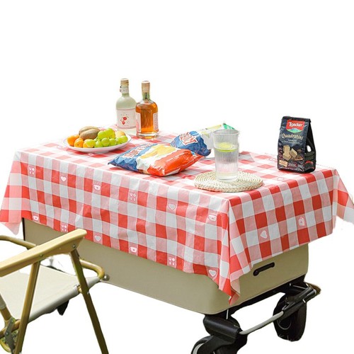 Disposable picnic table mats - picnic/table,