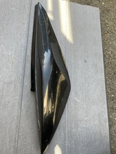 Carénage arrière droit
