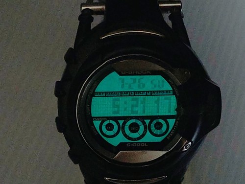 Montre numérique casio - montre,